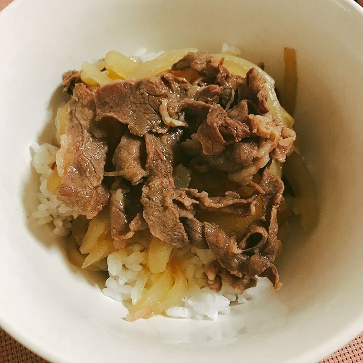 倉石牛で！贅沢牛丼！